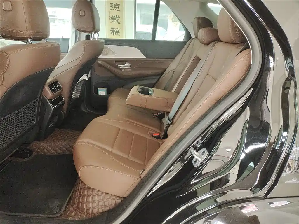 Mercedes-Benz GLE 2024 GLE 350 4MATIC Sport фото 21