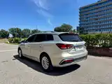 Фото 6 - Roewe Ei5