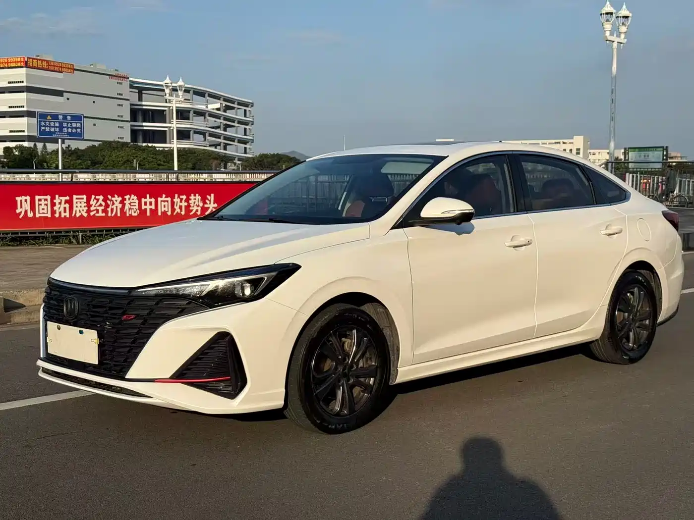 Changan Eado 2022 PLUS Blue Whale NE 1.4T GDI DCT Premium Edition