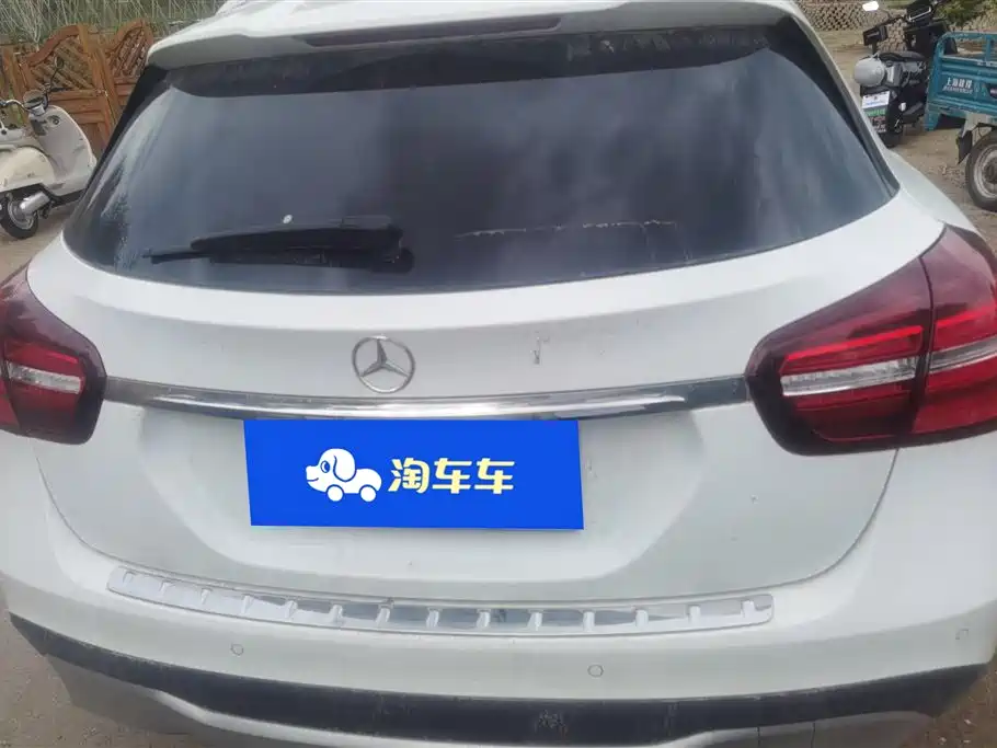 Mercedes-Benz GLA 2019 GLA 200 Dynamic фото 4