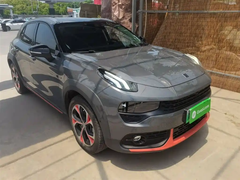 Lynk & Co 02 New Energy 2019 Edition 1.5T PHEV Pro фото 4