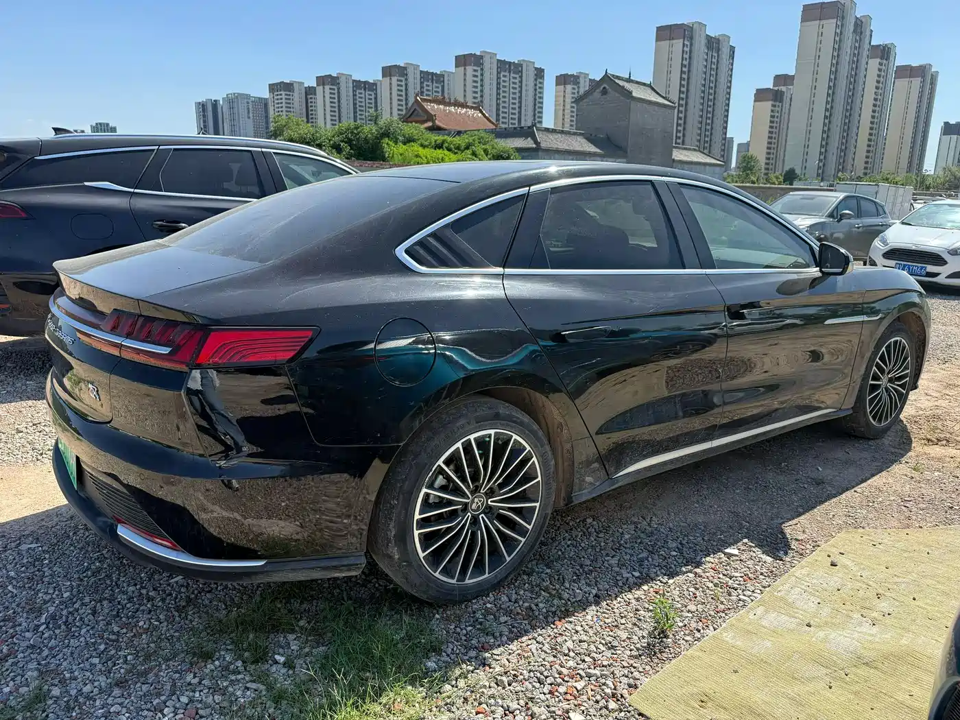 BYD Han 2023 EV Champion Edition 506KM FWD Premium фото 9