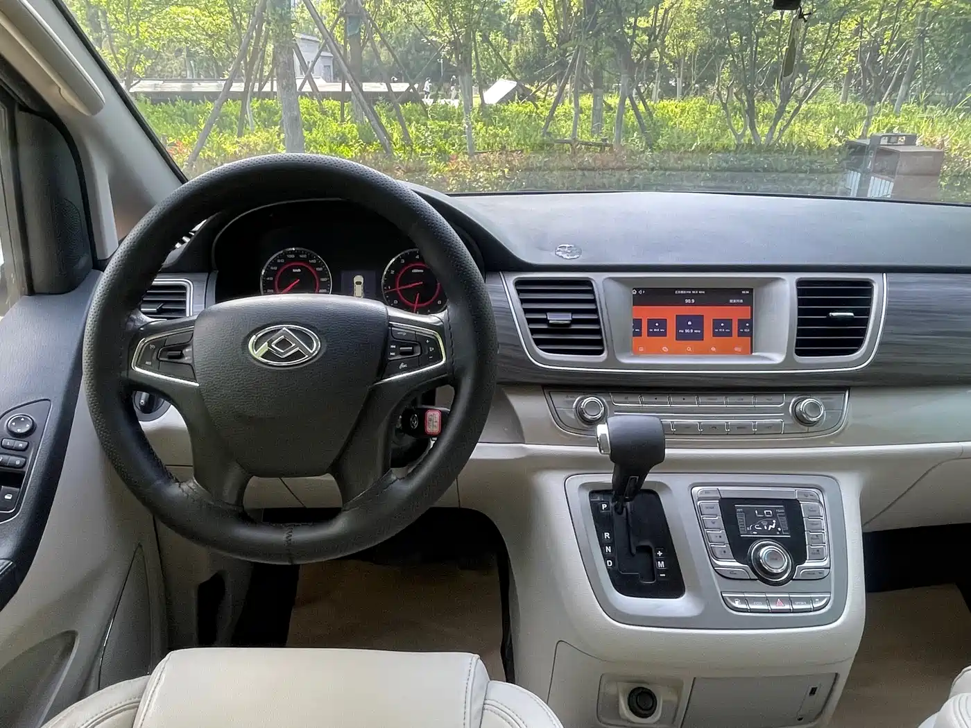 SAIC Maxus Maxus G10 2019 PLUS 2.0T Auto Elite China VI фото 10