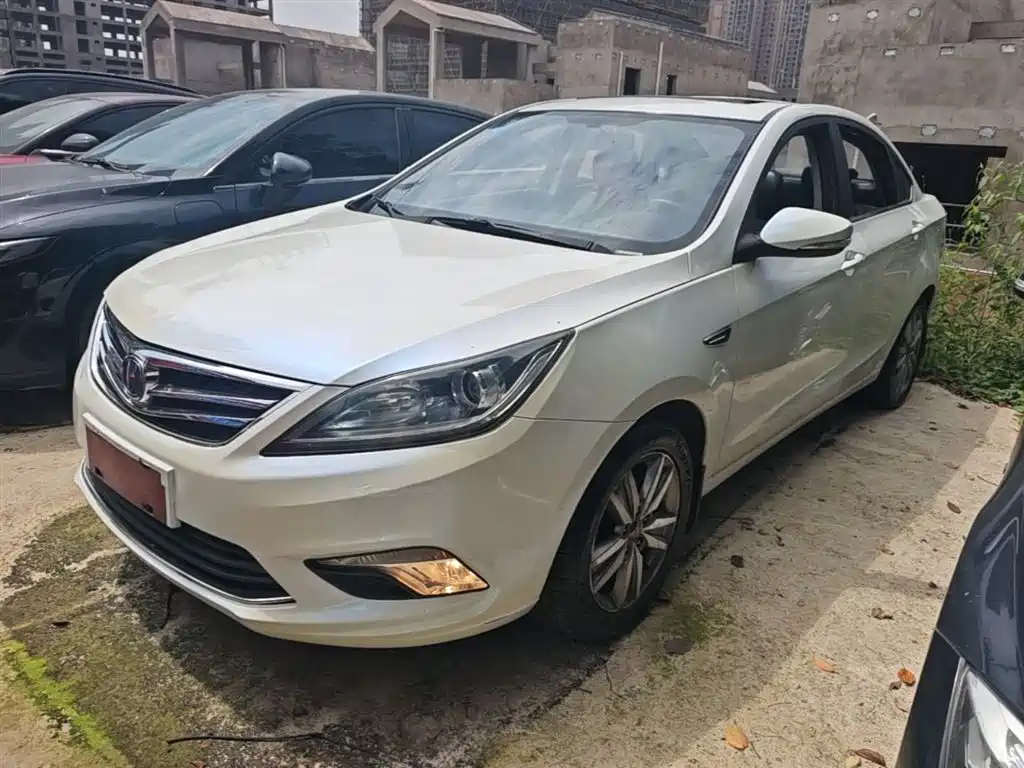 Photo 2 - Changan Eado