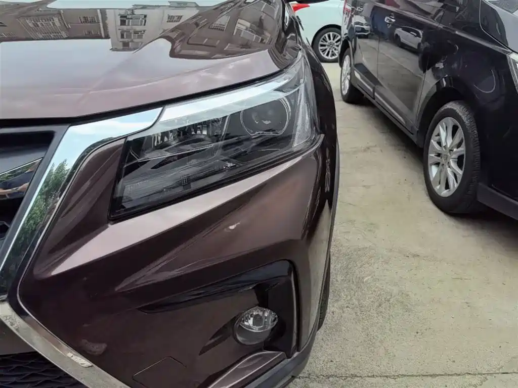 BAIC Huansu S5 2018 2017 1.3T Manual Luxury
