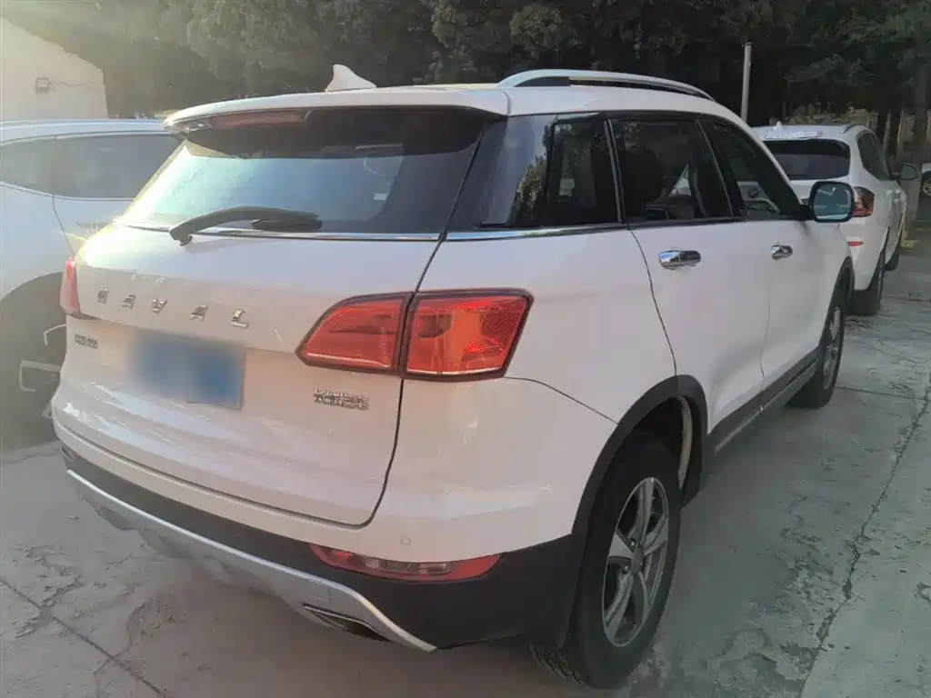 Haval H6 Coupe 2016 Blue Label 1.5T Automatic 2WD Urban фото 7