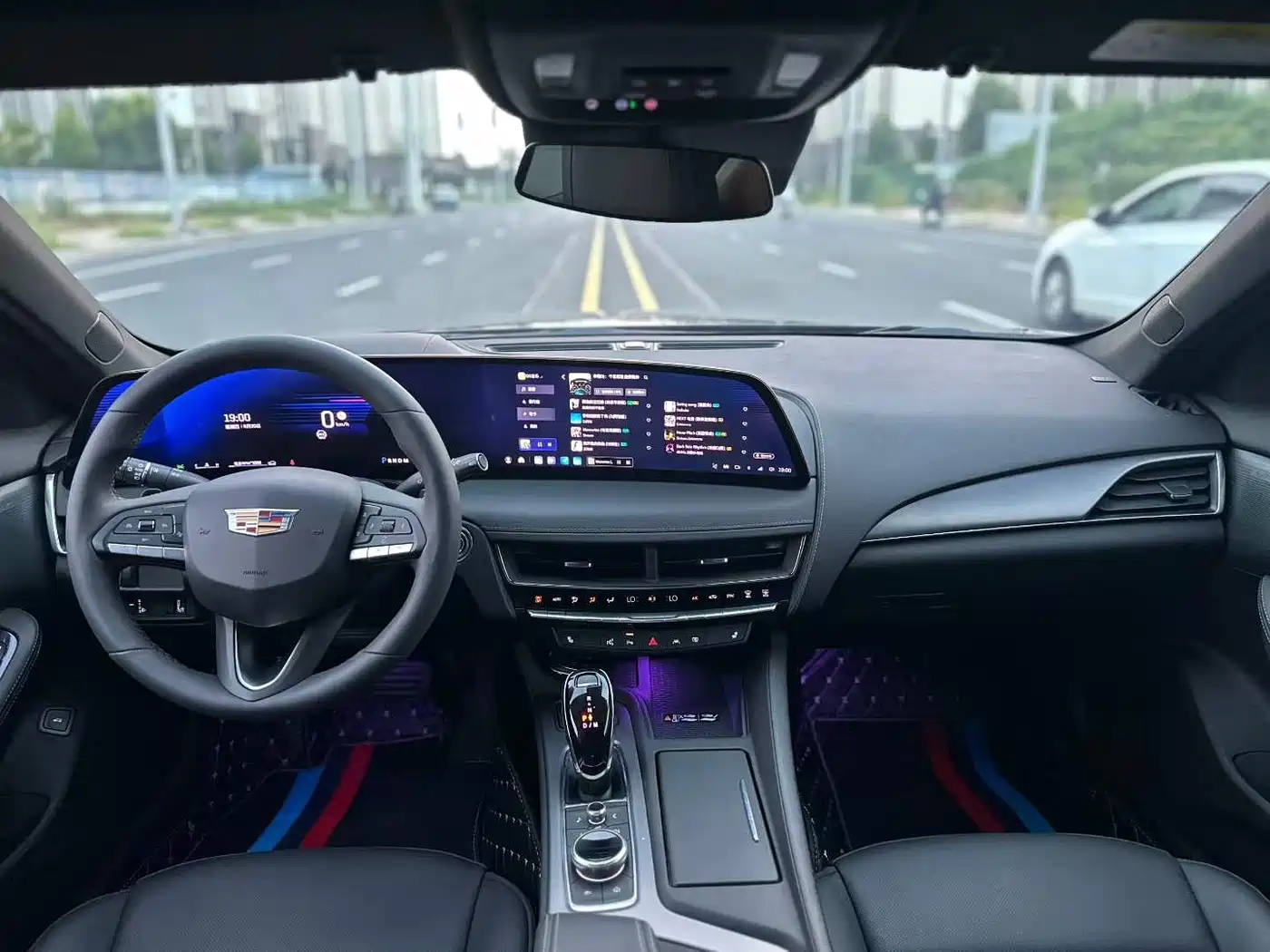 Cadillac CT5 2025 2025 Model 28T Urban Sport Edition