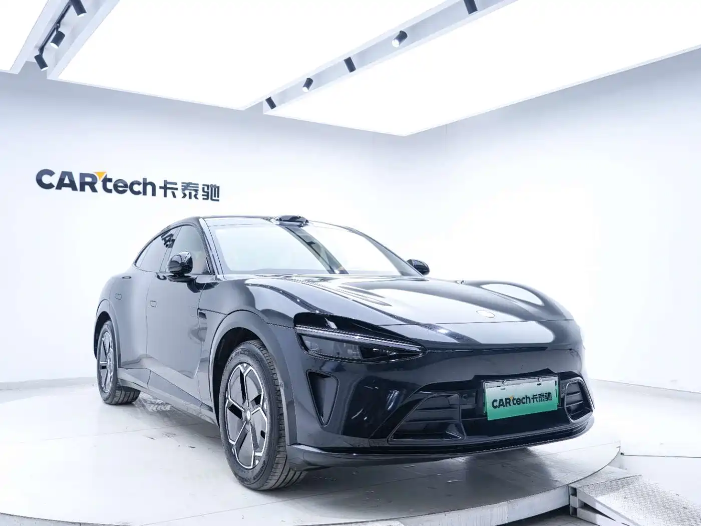 Xiaomi Auto Xiaomi YU7 2025 Extended Range RWD Edition фото 7