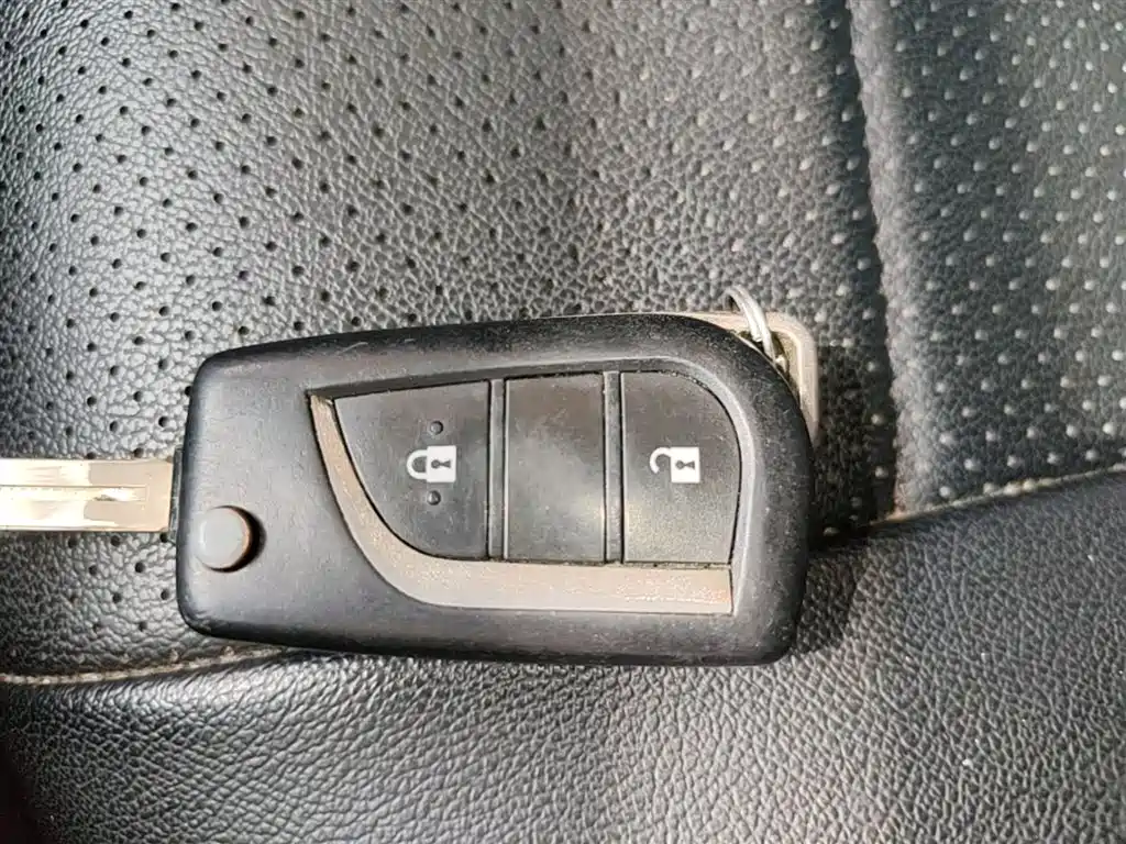 Toyota RAV4 Rongfang 2015 2.0L CVT 2WD Trend Edition фото 9