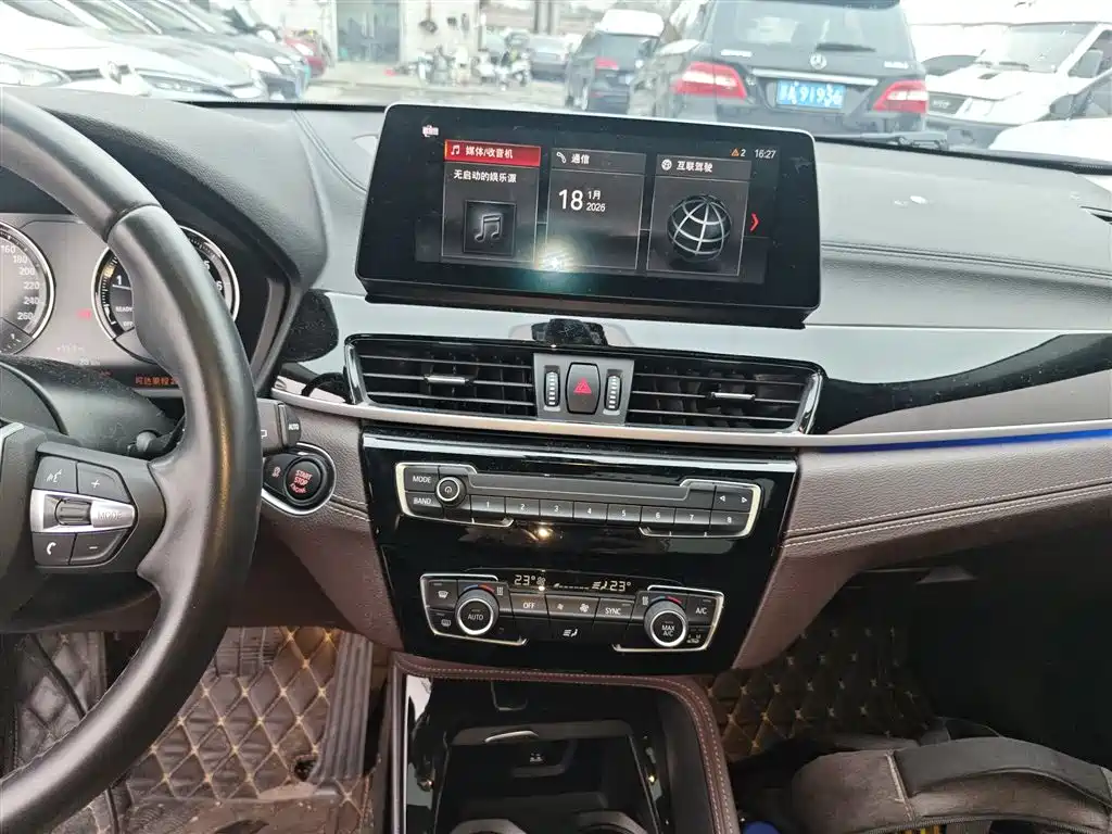 BMW X2 2022 sDrive25i M Sport Package фото 10