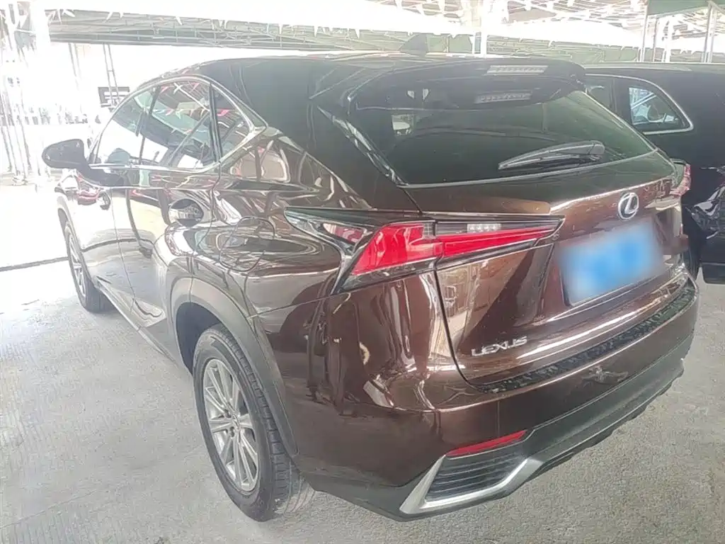 Lexus NX 2017 200 FWD Sharp Edition фото 5
