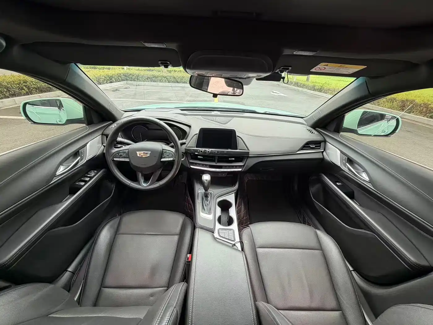 Cadillac CT4 2023 2022 28T Luxury Model