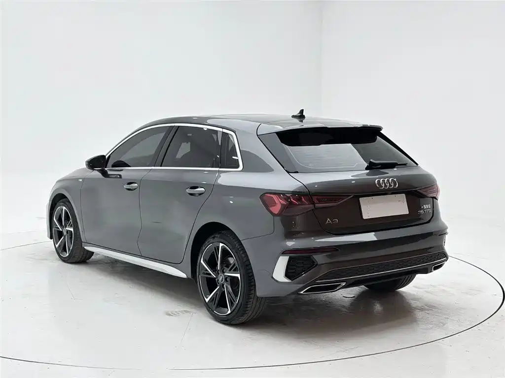 Audi A3 2024 Model Sportback 35 TFSI Fashion Sport фото 6