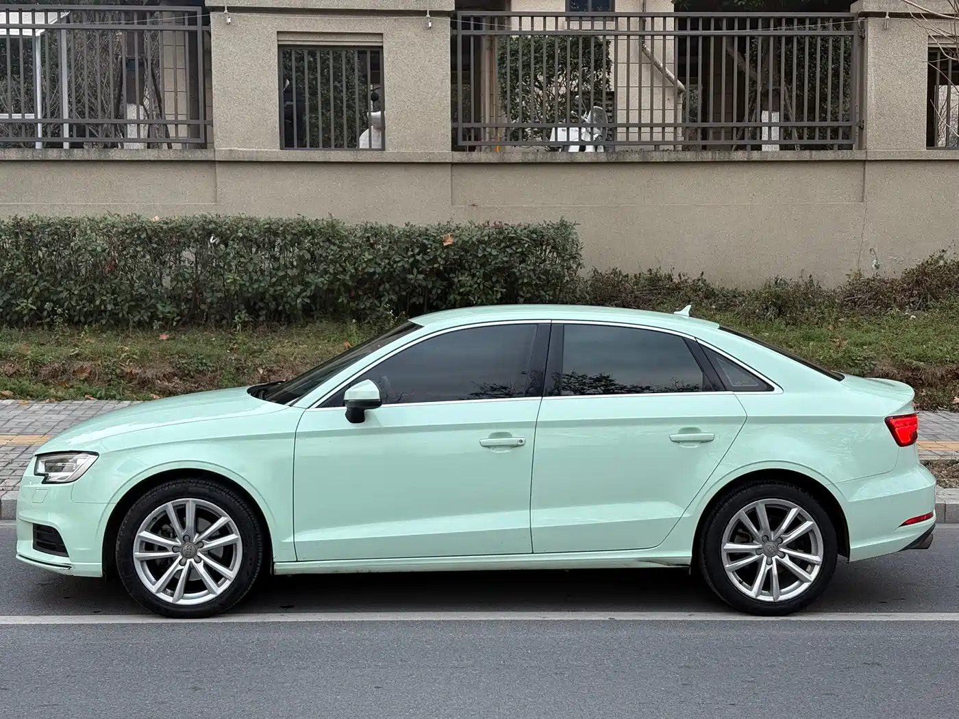 Audi A3 2018 30th Anniversary Limousine 35 TFSI Progressive фото 4