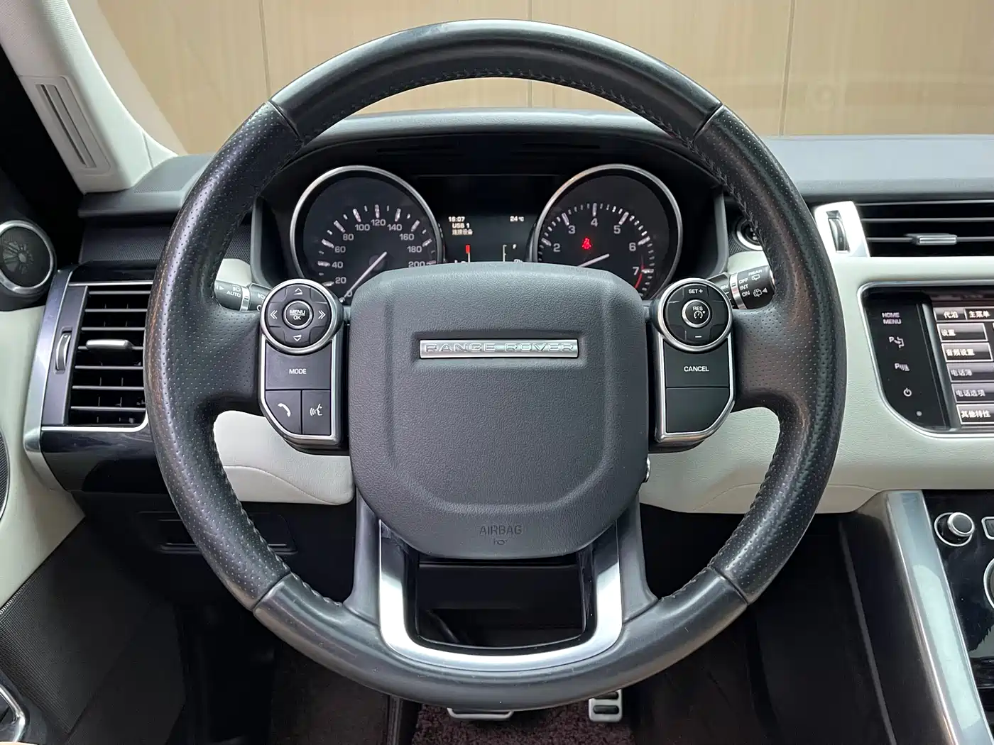 Land Rover Range Rover Sport 2014 3.0 SC V6 HSE фото 11