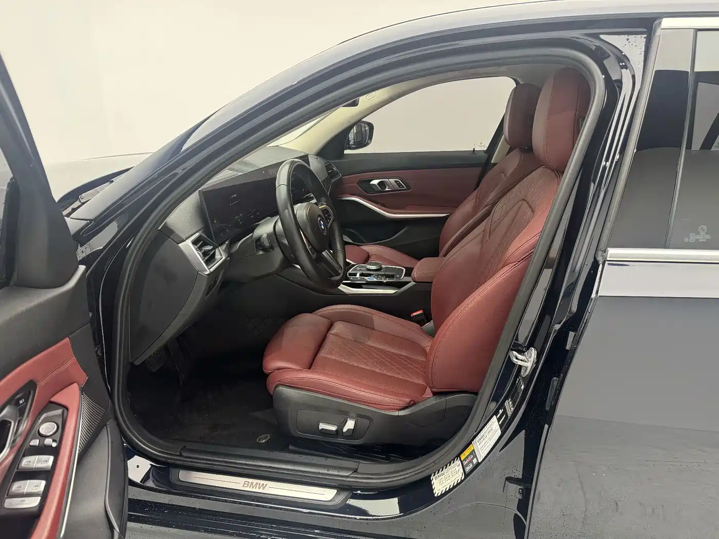 Фото 15 - BMW i3