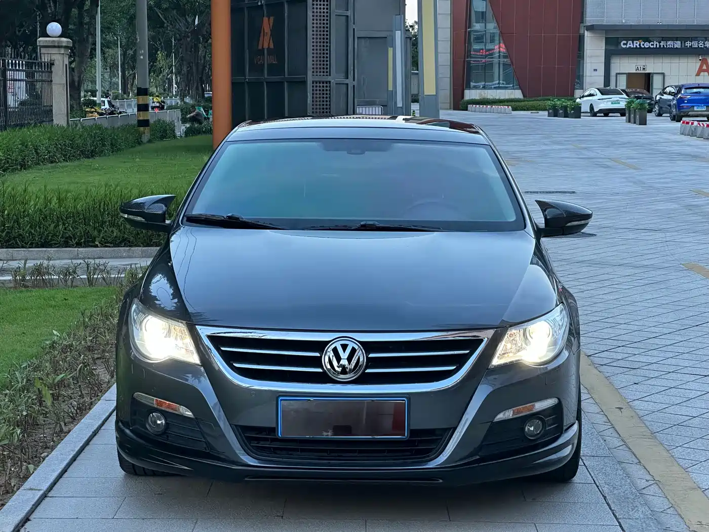 Volkswagen FAW-Volkswagen CC 2011 1.8TSI Luxury фото 2