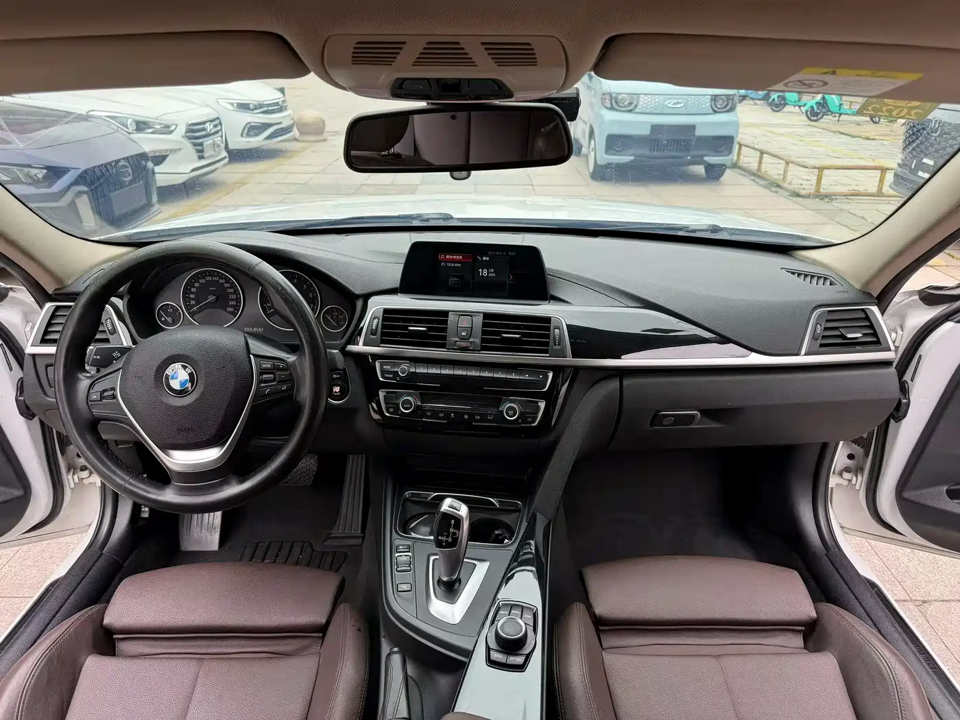 BMW 3 Series 2018 320Li Fashion Style фото 6