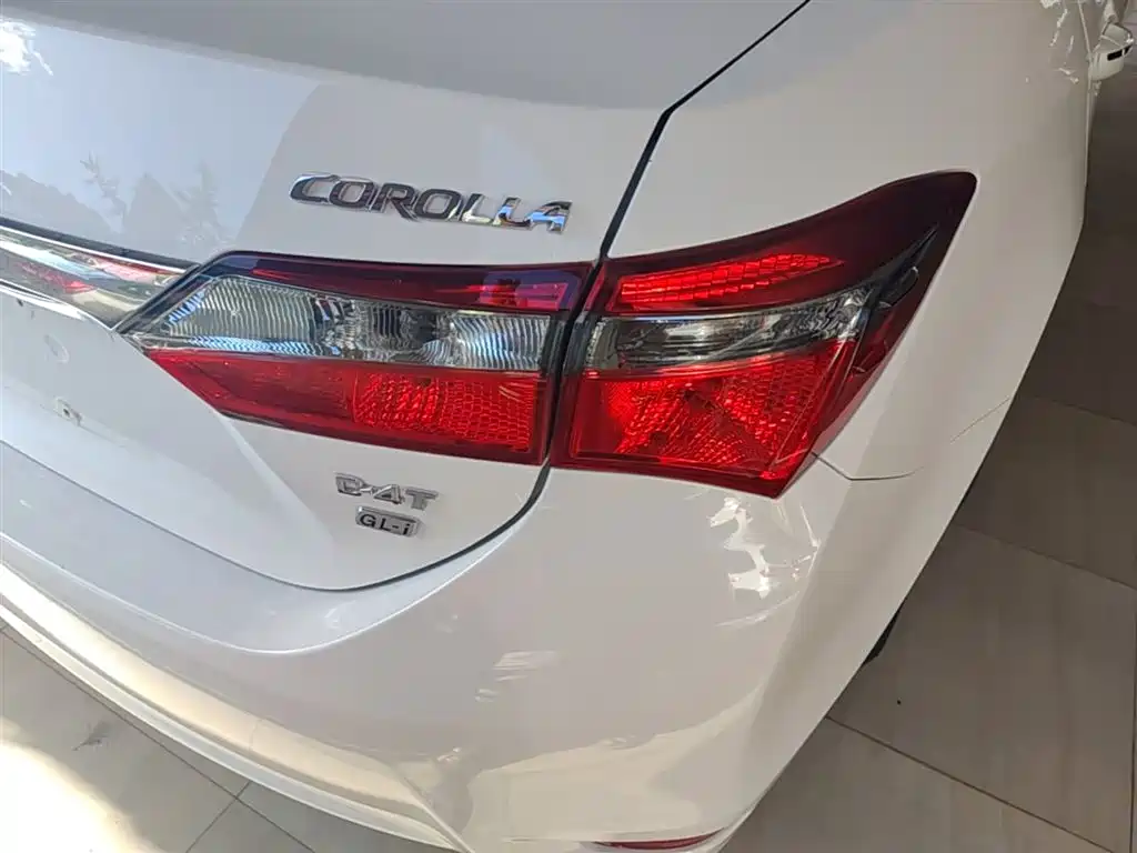 Toyota Levin 2018 185T CVT Prestige Edition China VI фото 8