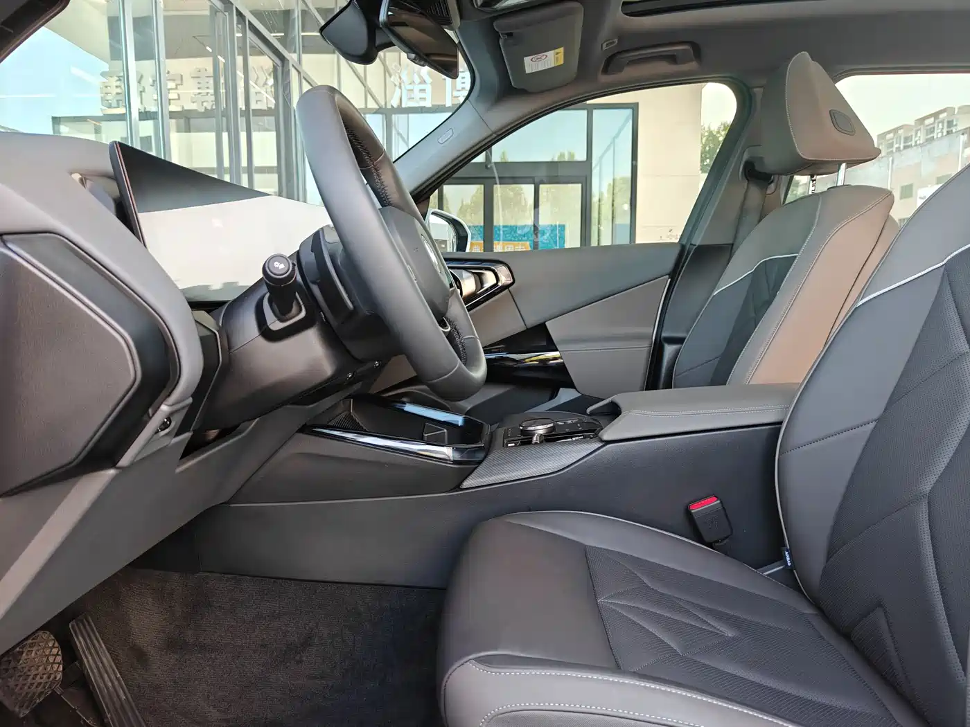 BMW X3 2025 xDrive25L Luxury Package фото 11