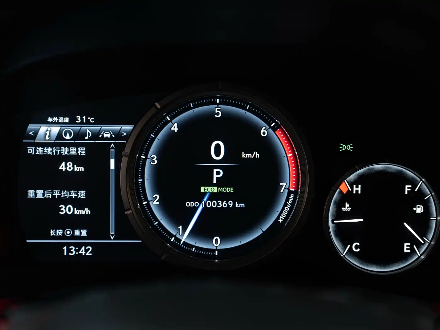 Lexus GS 2016 200t F SPORT фото 21