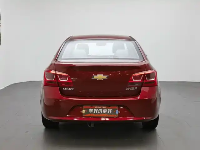 Chevrolet Cruze 2015 1.5L Classic SE AT — фото 4
