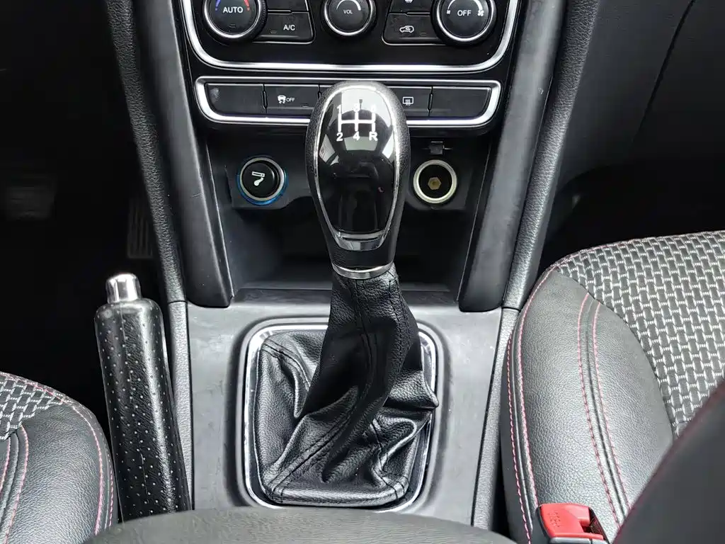 Chery Tiggo 3 2017 2016 1.6L Manual Smart Edition