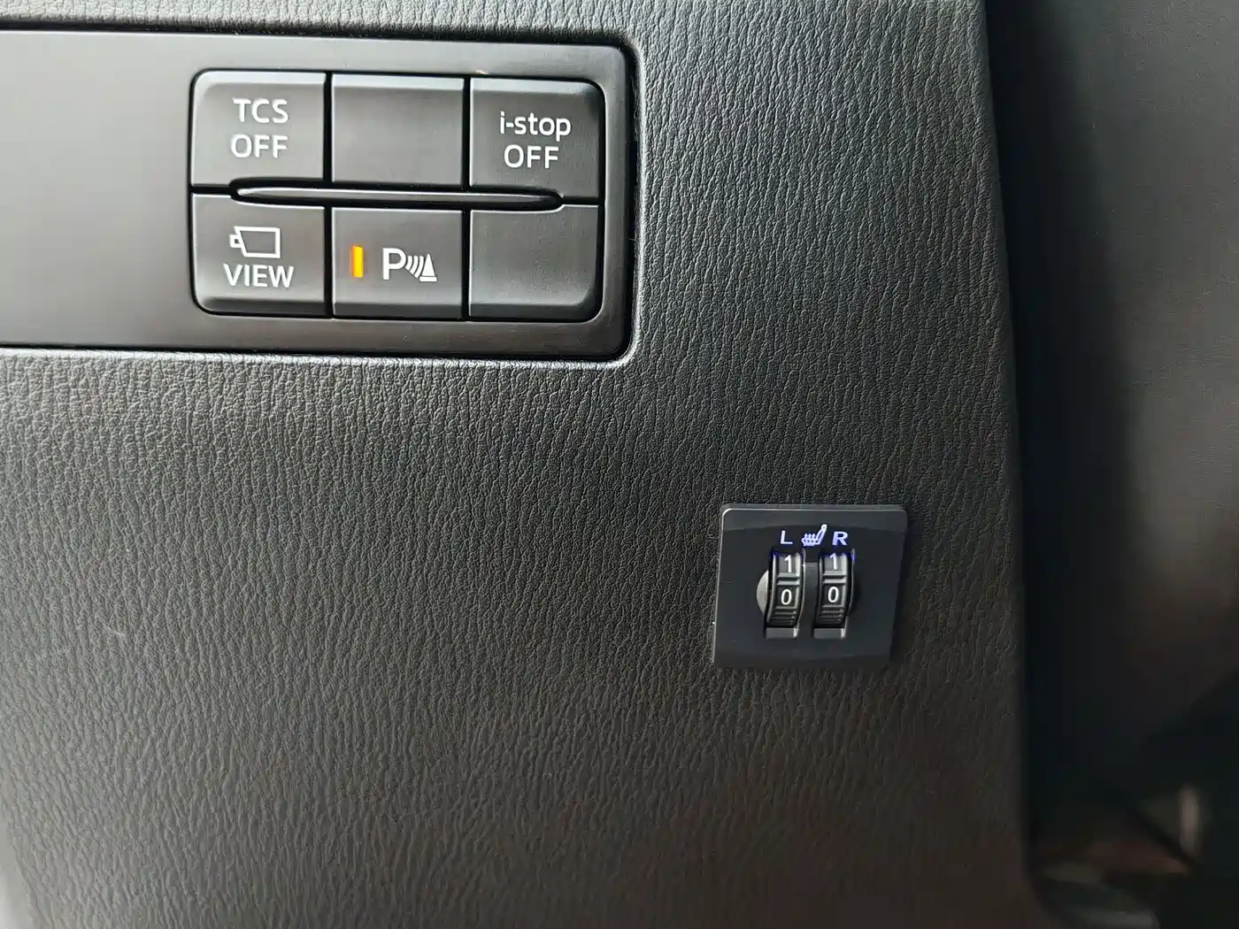 MAZDA CX-4
