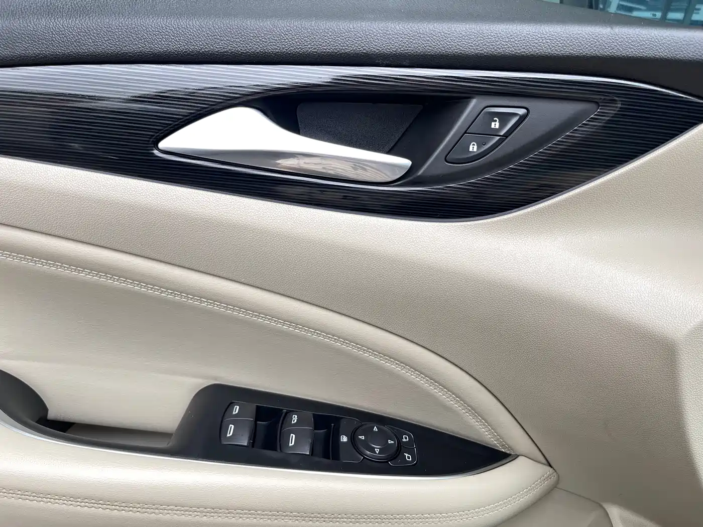 Buick Regal 2021 552T Elite фото 17