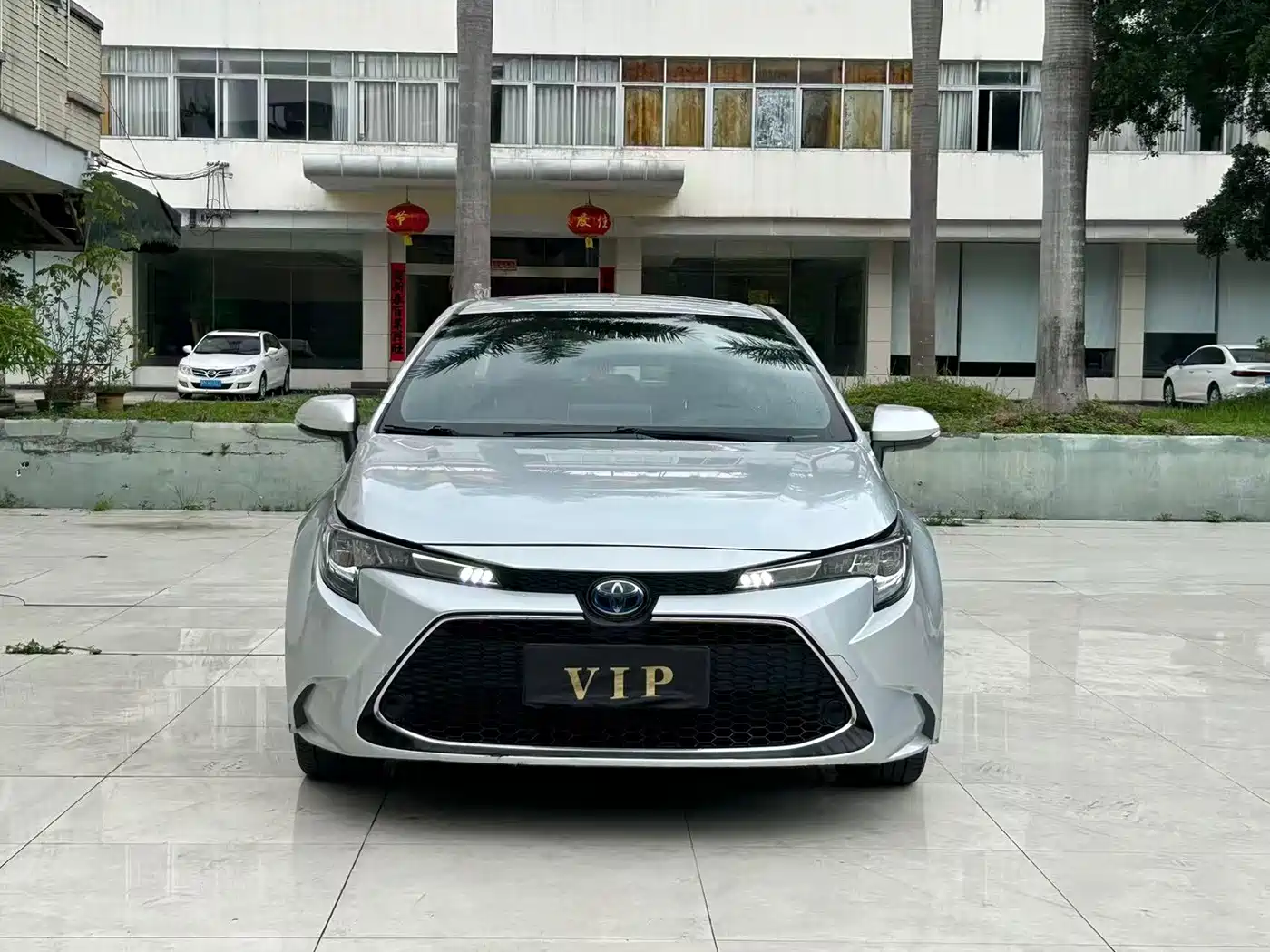 Toyota Levin 2021 Dual Engine 1.8H E-CVT Luxury Edition фото 2