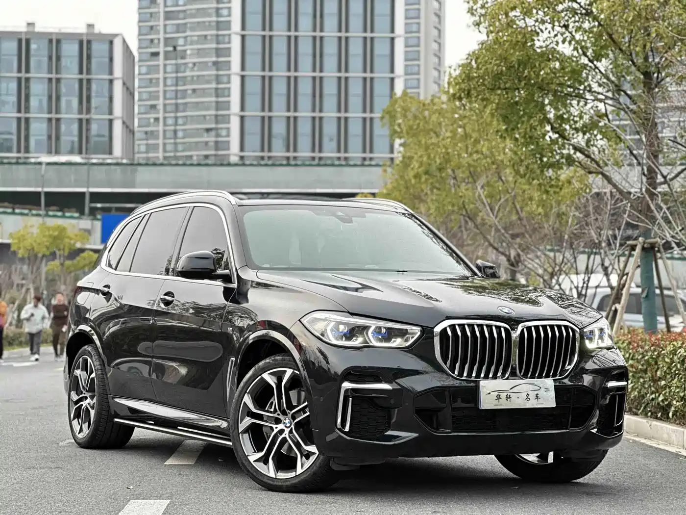 BMW X5 2022 2022 Model xDrive 40Li M Sport Package