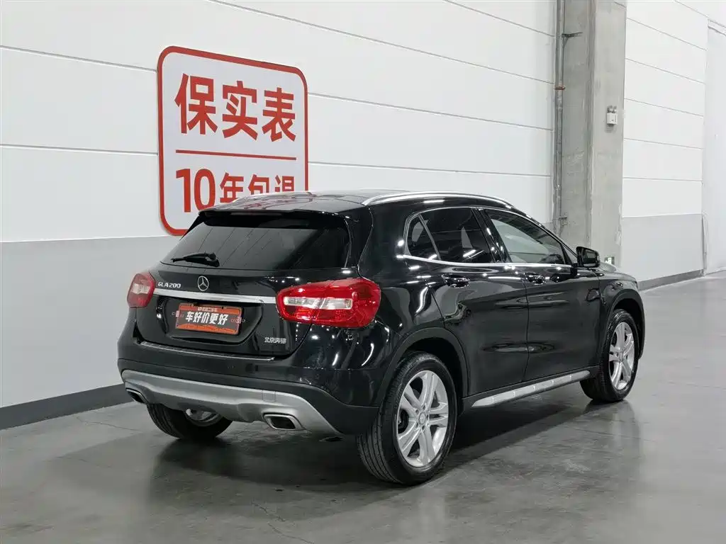 Mercedes-Benz GLA 2016 GLA 200 Dynamic фото 2