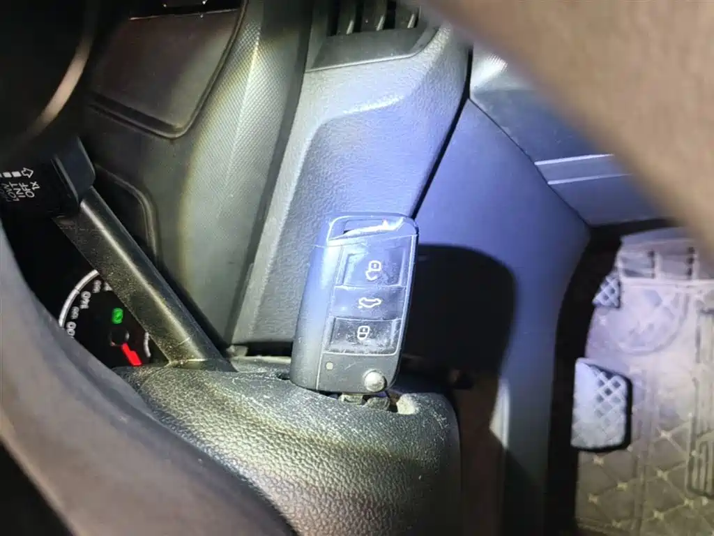 Volkswagen T-Cross 2019 1.5L Automatic Trend Edition фото 9