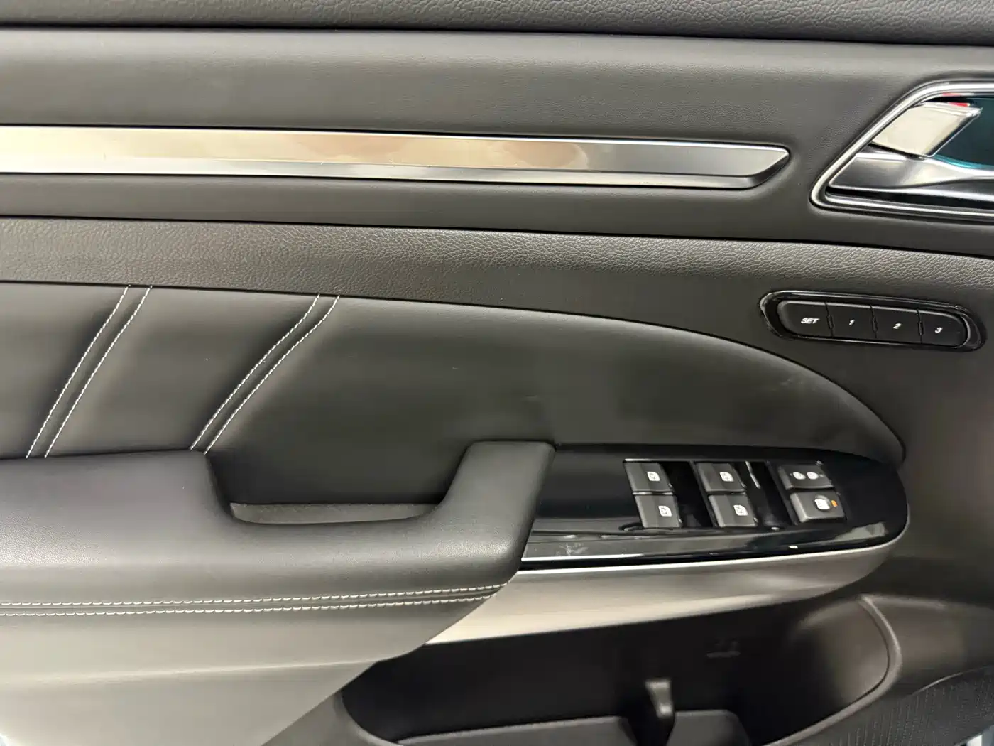 GAC Trumpchi Trumpchi GS8 2020 Model 390T FWD Premium (7-seater) фото 11