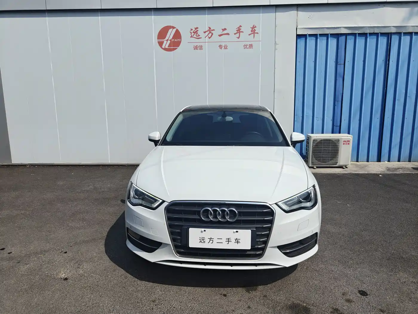 Audi A3 2014 Sportback 35 TFSI Automatic Fashion фото 2