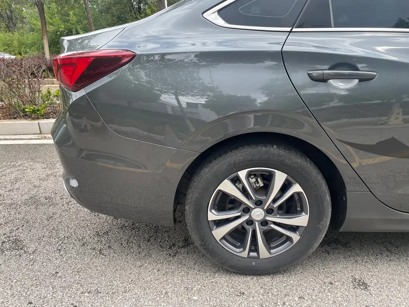 Photo 12 - Changan Eado