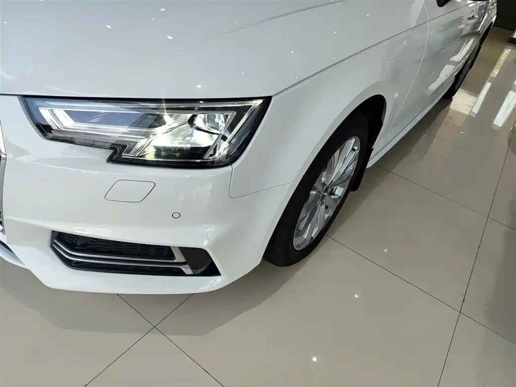 Audi A4L 2019 40 TFSI Progressive (China VI) фото 24