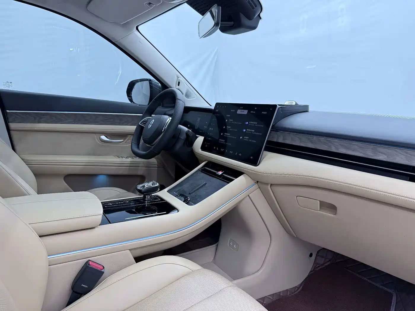 Aito M7 2022 2022 1.5T RWD Comfort Edition