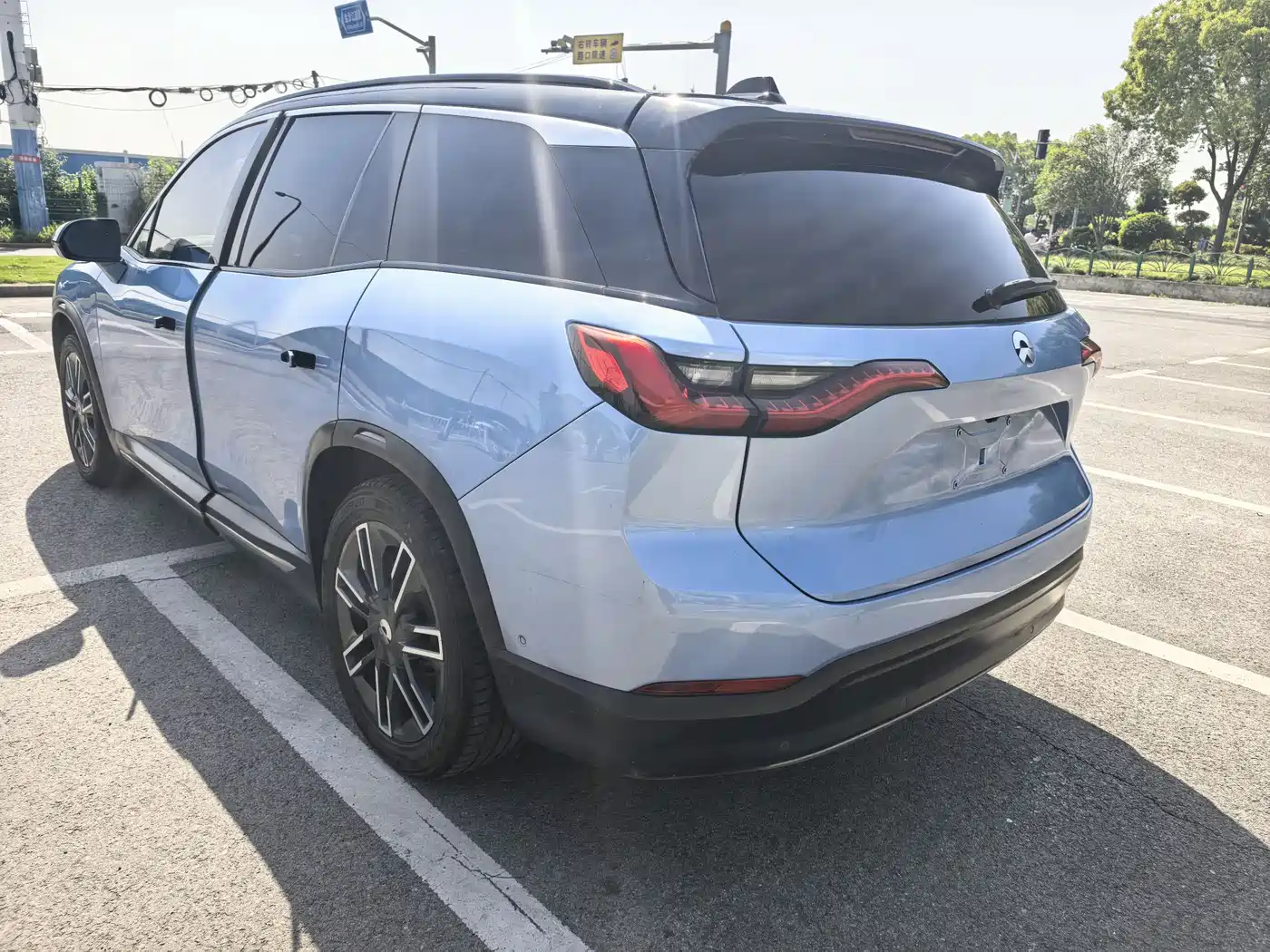NIO ES8 2019 2018 Founder Edition