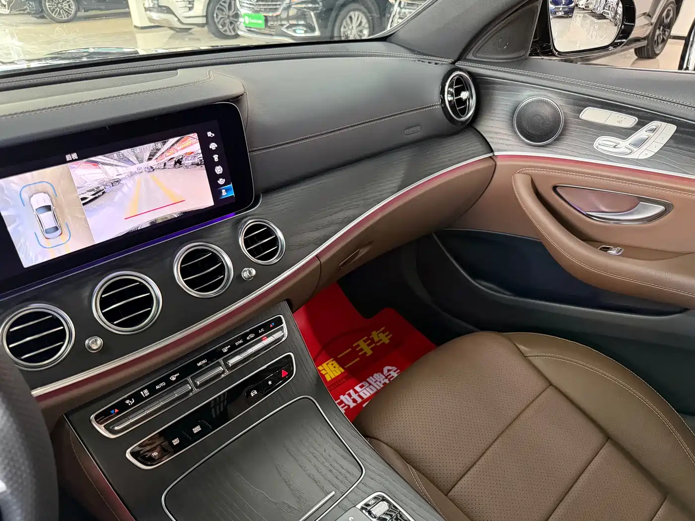 Mercedes-Benz E-Class 2023 E 300 L Sport Fashion фото 21