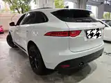 Фото 9 - Jaguar F-PACE