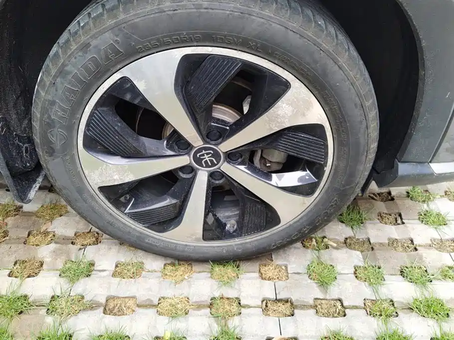 BYD Song PLUS PHEV 2021 DM-i 51KM Honor фото 6