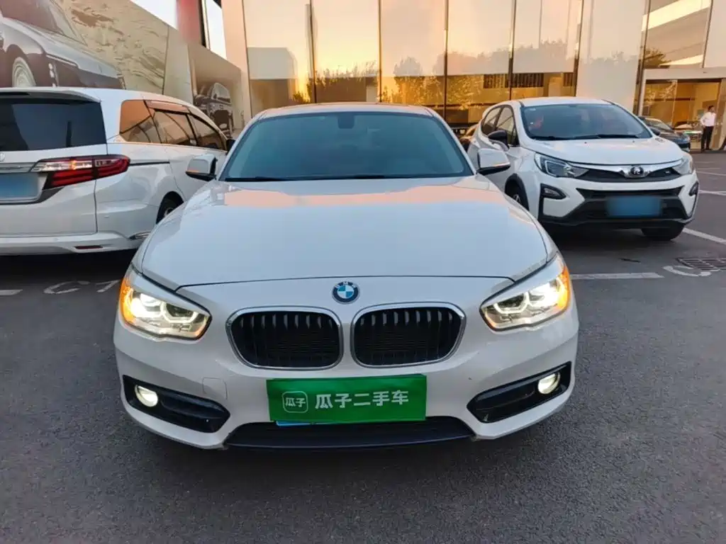 2019 BMW 1 Series (Import)