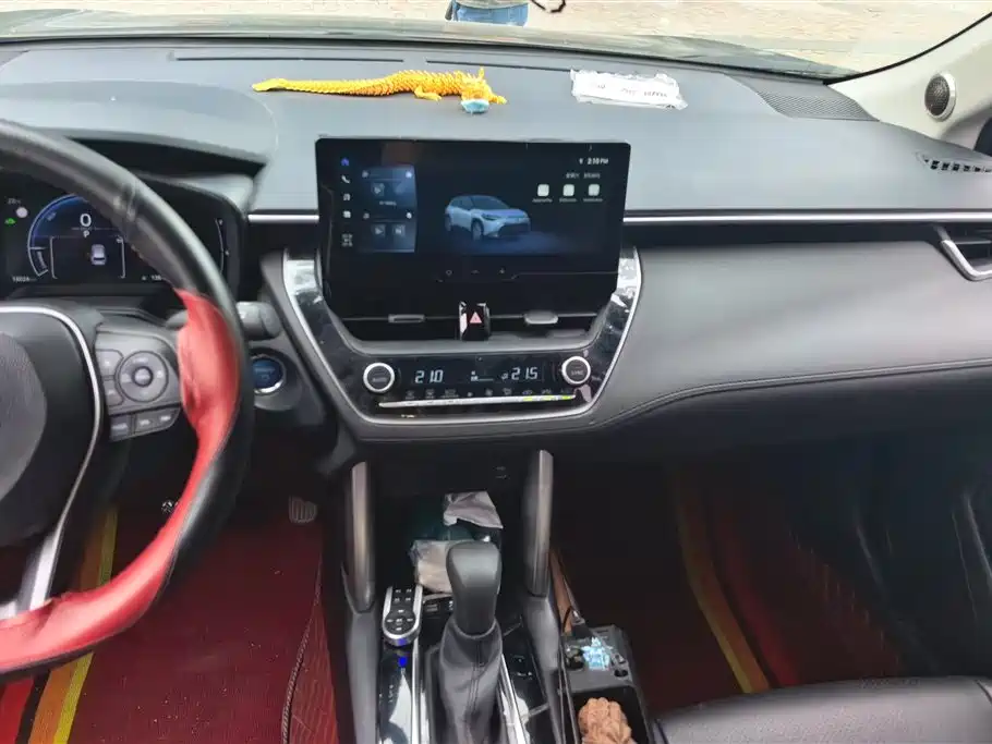 Toyota Frontlander 2024 2.0L Smart Hybrid Dual Engine Leading Edition фото 13