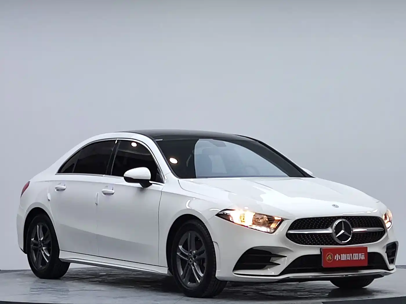 Mercedes-Benz A-Class 2022 A 180 L Sport Sedan фото 4