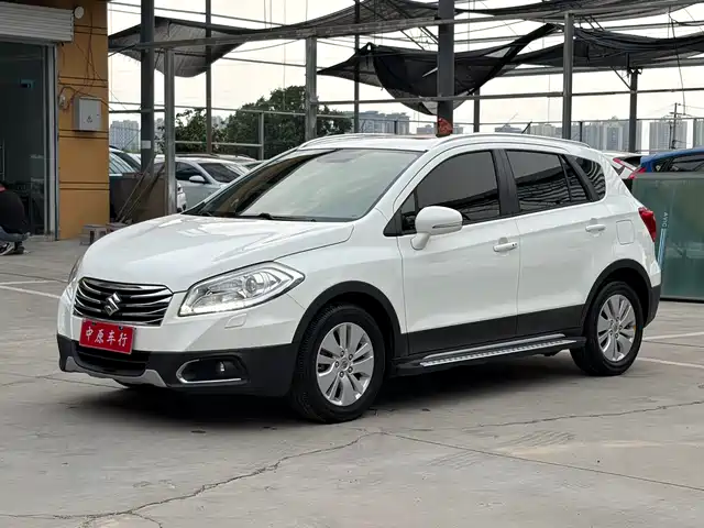  Suzuki SX4 S-Cross 2014 1.6L CVT 2WD Elite