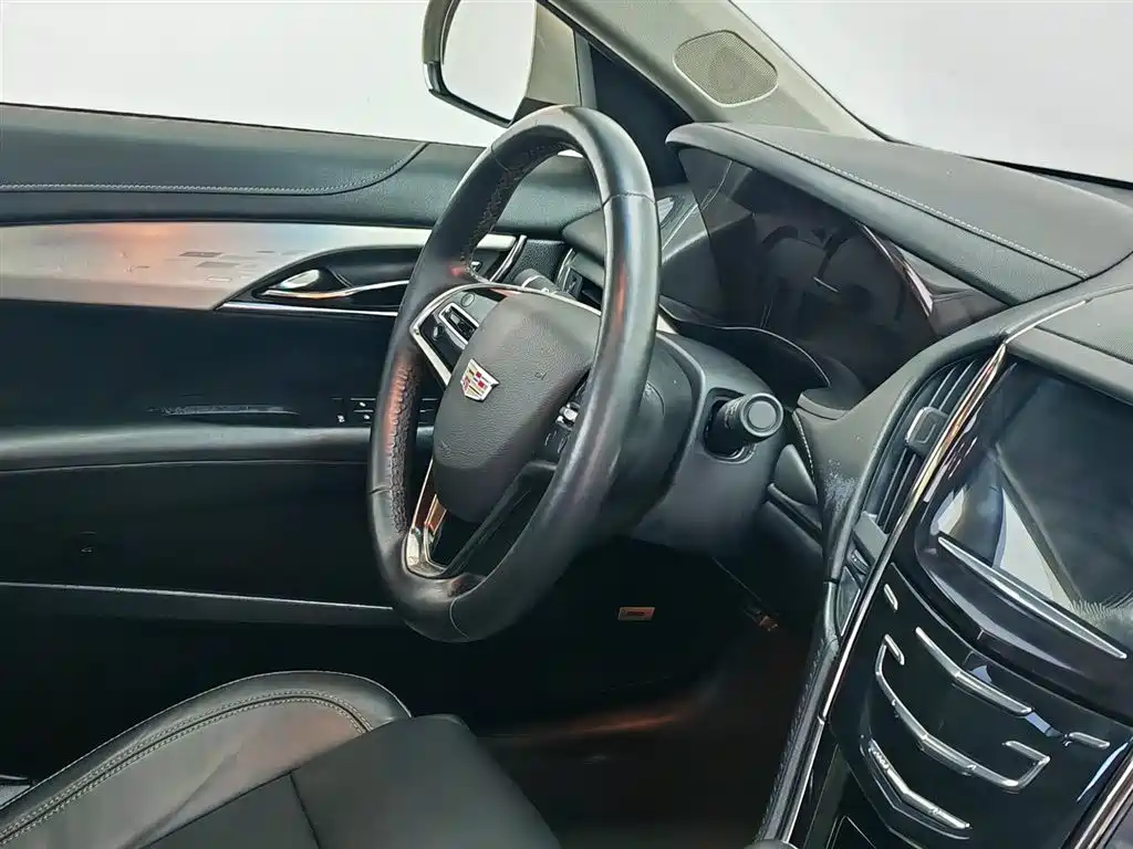 Cadillac ATS-L 2016 28T Technology фото 22