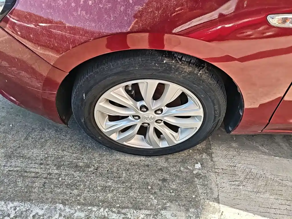 Фото 25 - Buick Excelle