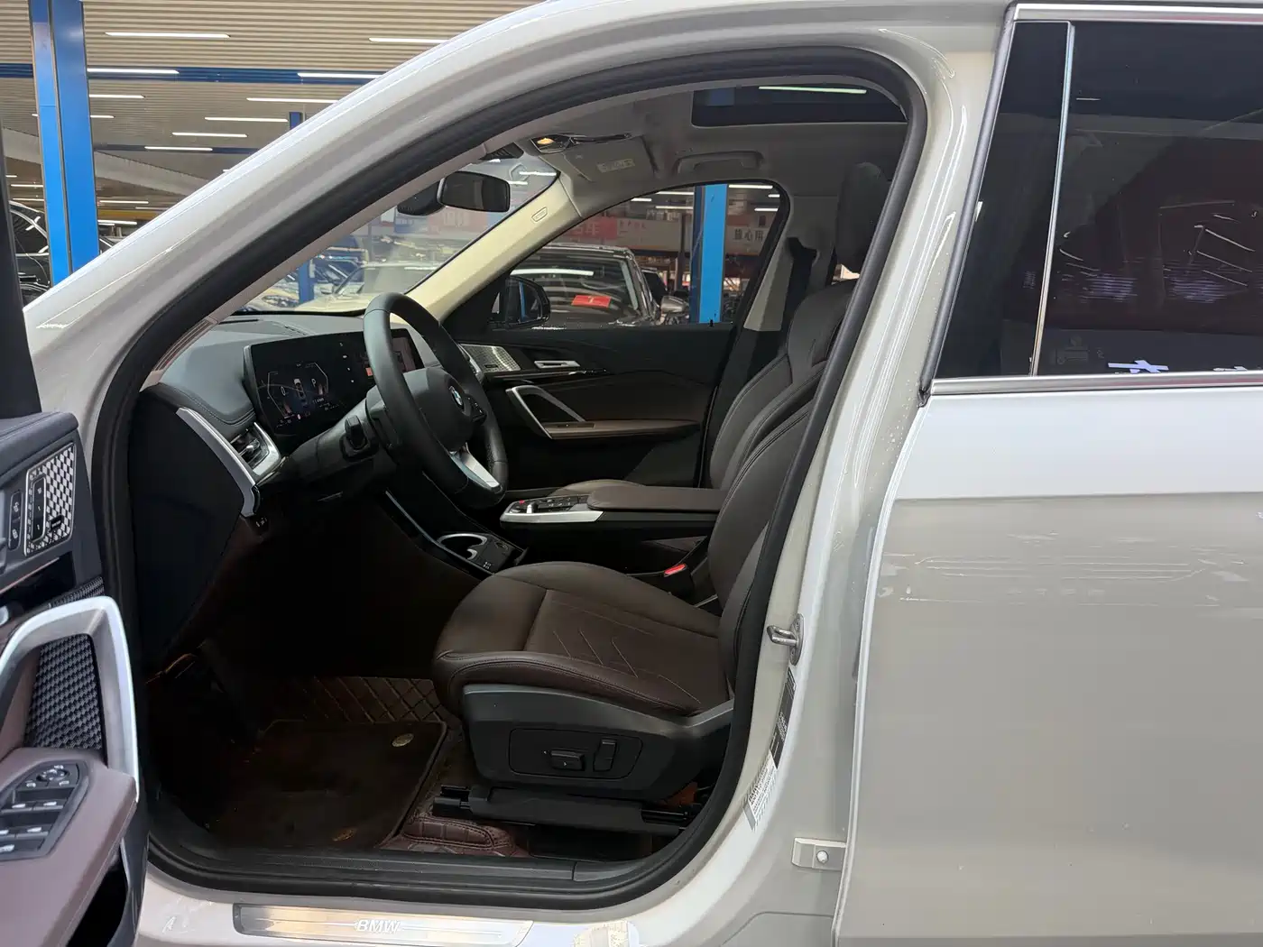 BMW X1 2024 sDrive25Li X Design Package фото 6