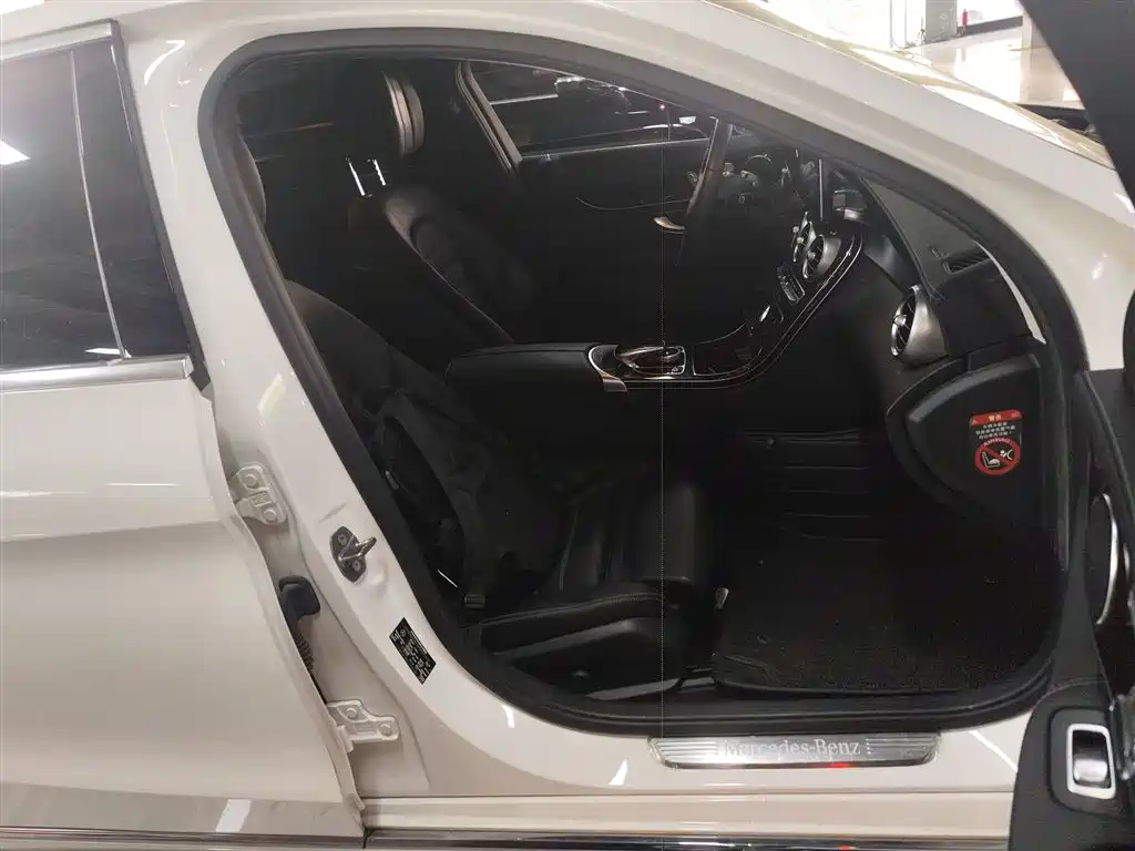 Mercedes-Benz C-Class 2017 Facelift C 200 L фото 16